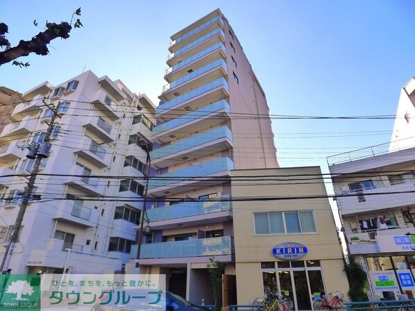 プレール・ドゥーク梅島の物件外観写真